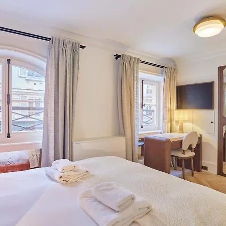 Lägenhet Le Prestige Paris