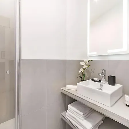 Lägenhet Le Prestige Paris Paris